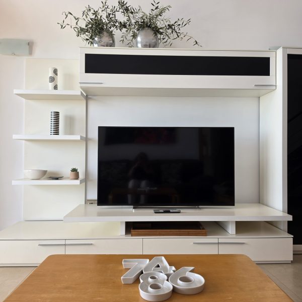 Salon TV Plasma Duplex Mirador - Portocala Benicàssim Apartments